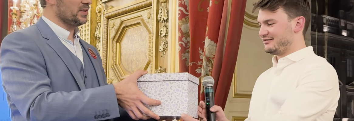 Hervé Troccaz, Maître de cérémonie à Genève lors d'une soirée de gala